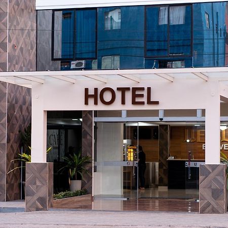 Liebling Hotel Ciudad Del Este Esterno foto